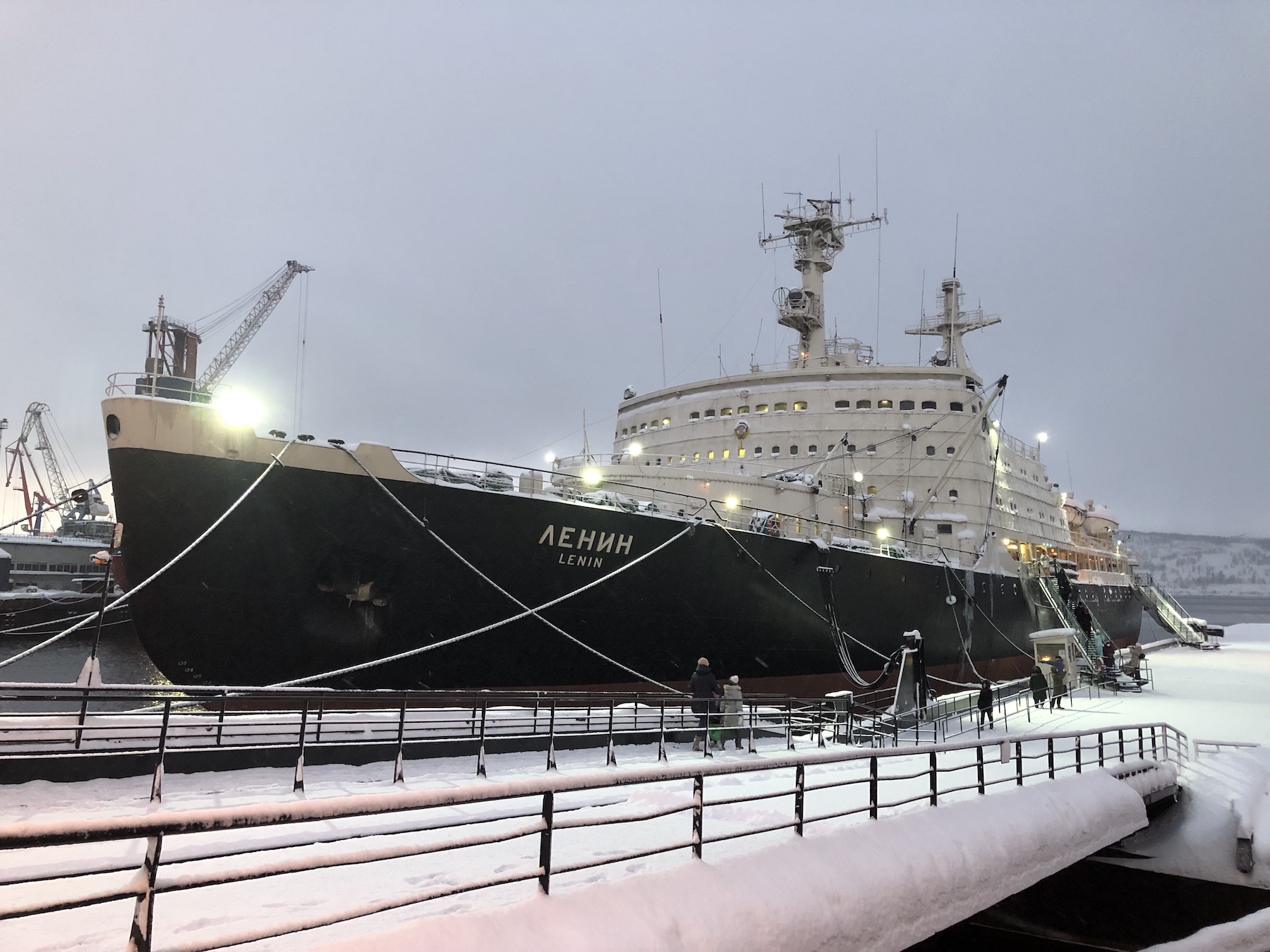 Атомный ледокол Ленин в Мурманске